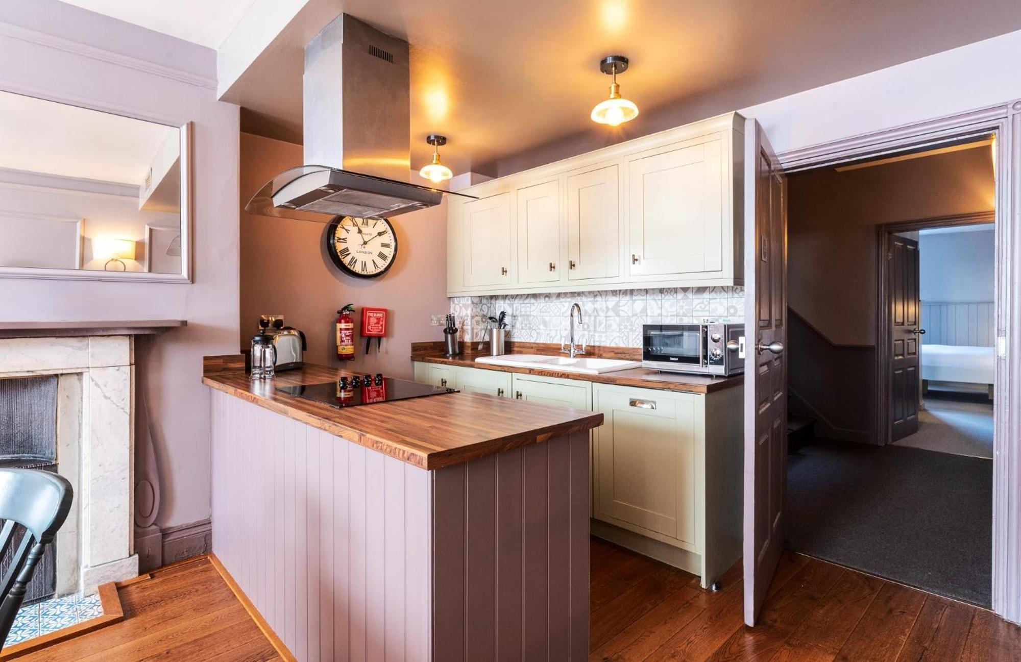 The Lawrance Luxury - York